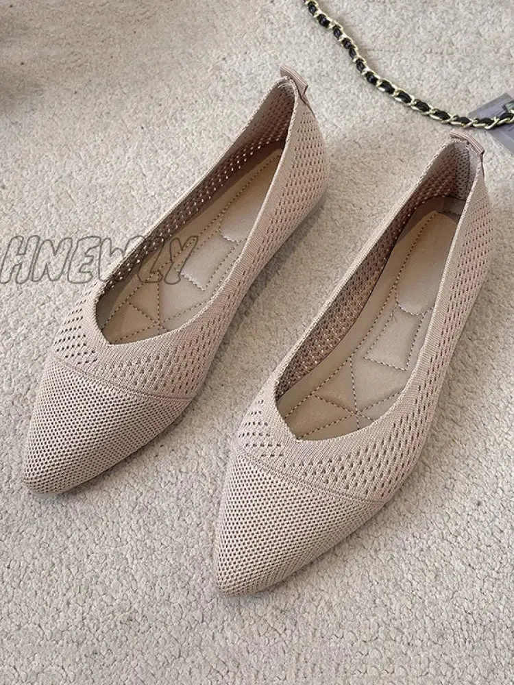 Hnewly - Breathable Hollow Solid Color Flat Shoes