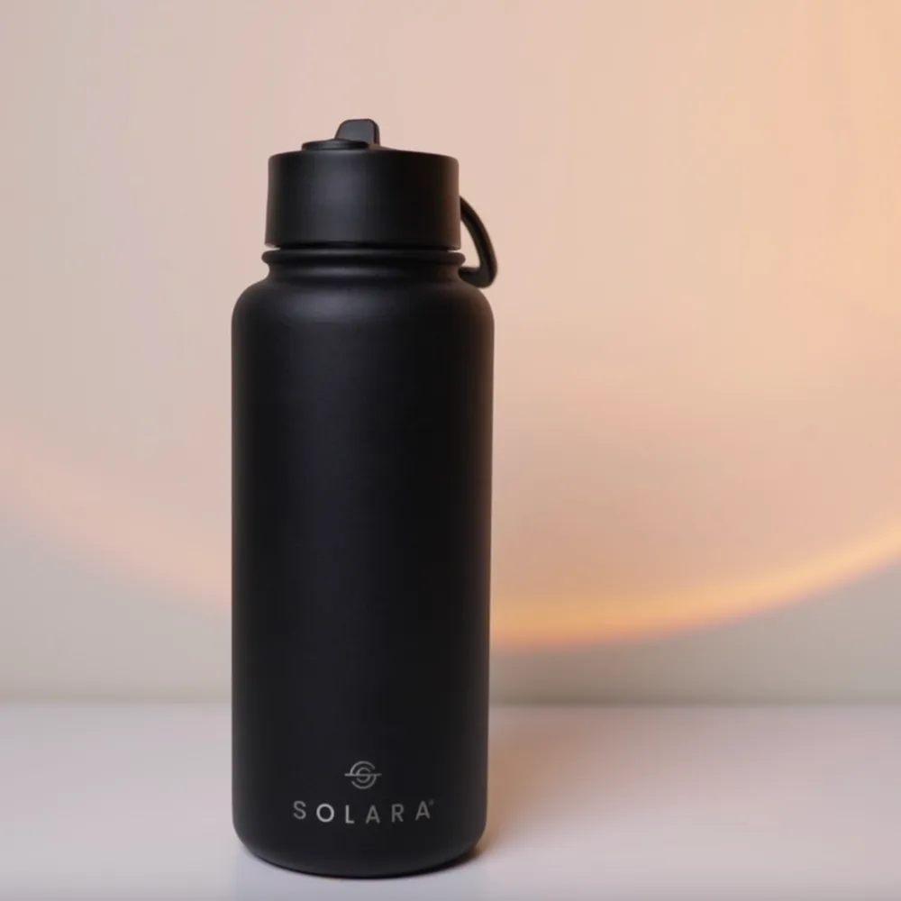 Insulated Water Bottle (2 Caps)