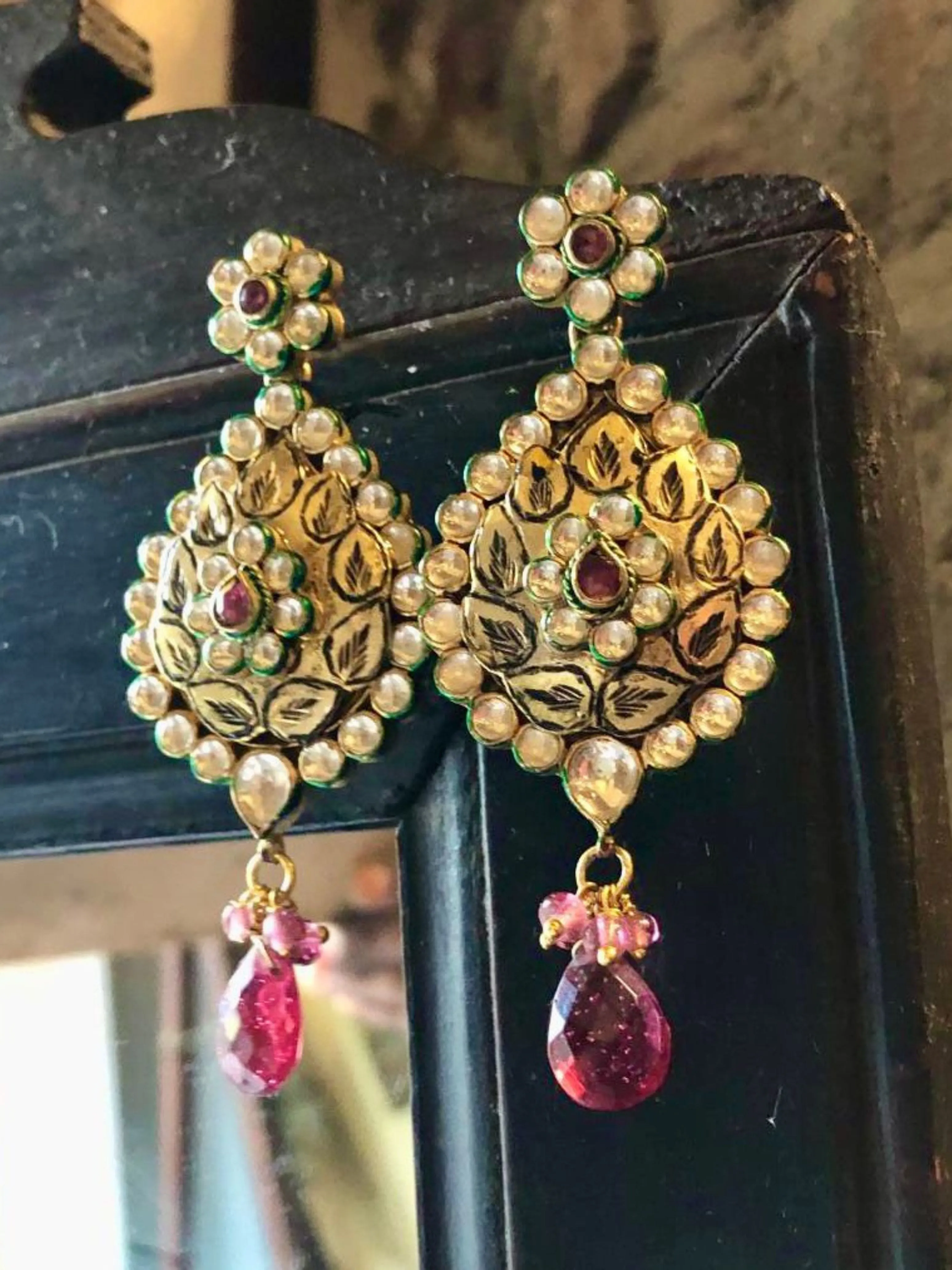 Nandini - Vintage style earrings