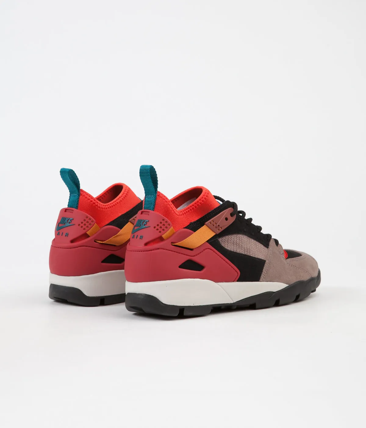 Nike ACG Air Revaderchi Shoes - Gym Red / Geode Teal - Habanero Red - Monarch