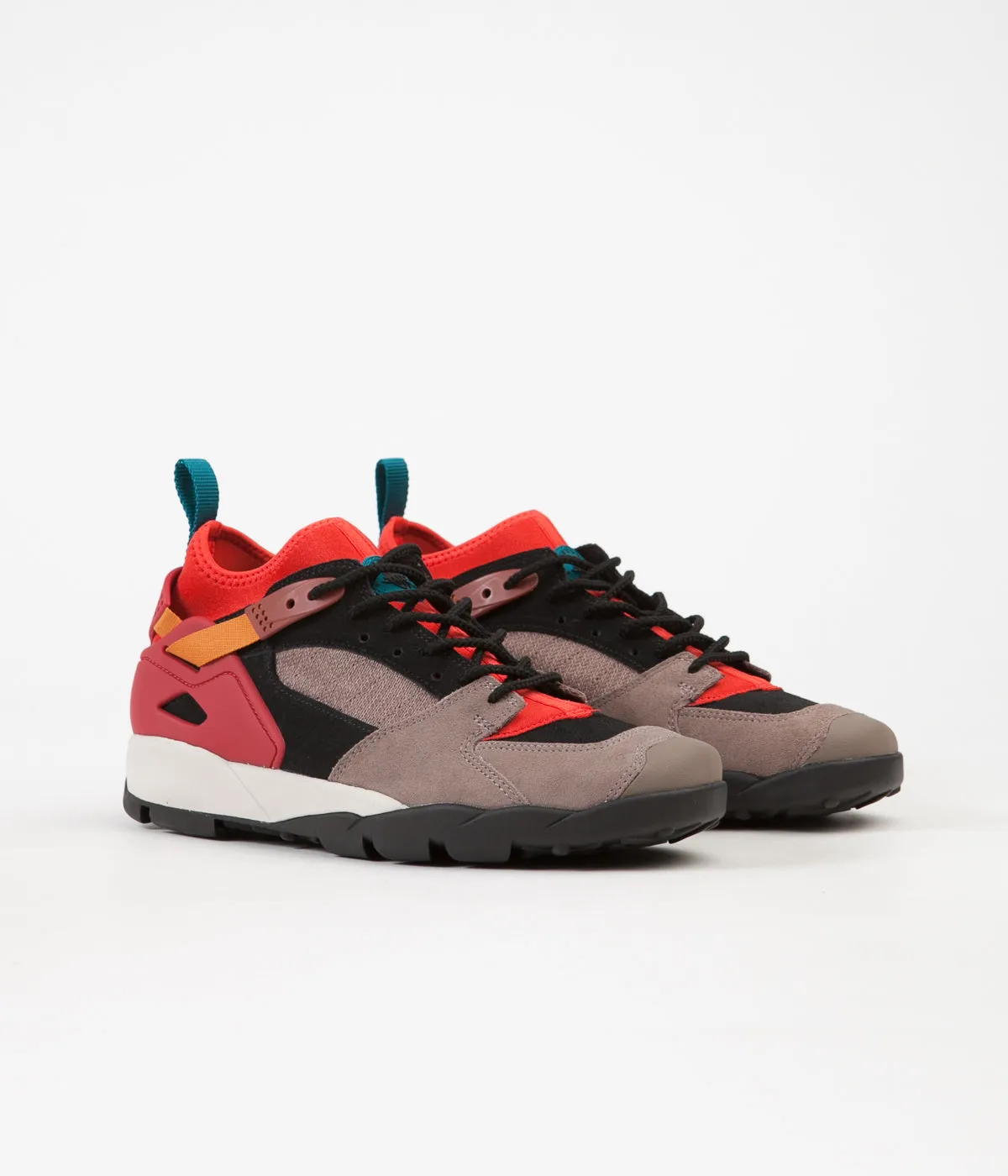 Nike ACG Air Revaderchi Shoes - Gym Red / Geode Teal - Habanero Red - Monarch