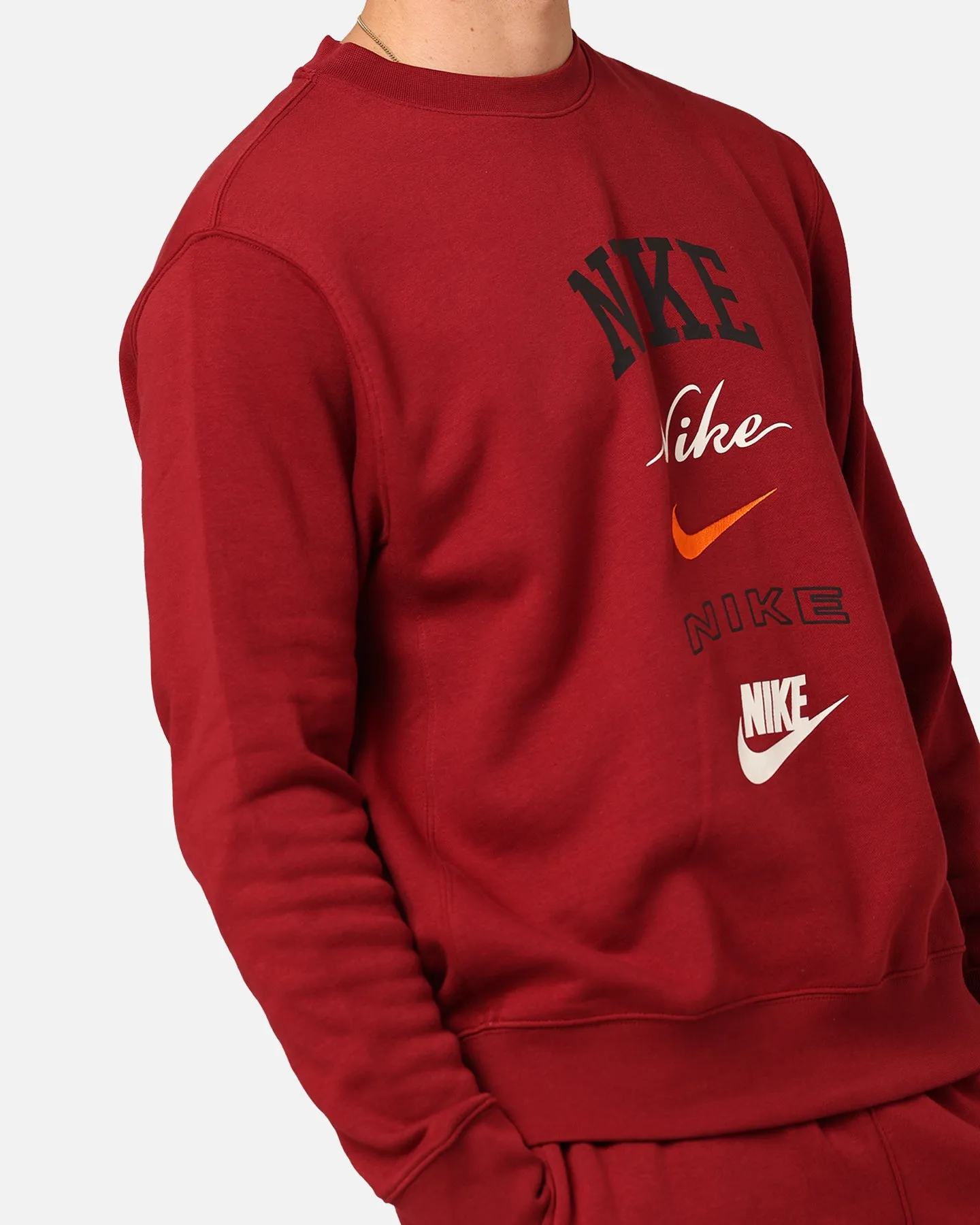 Nike Club Fleece Long-Sleeve Crewneck Team Red/Sail