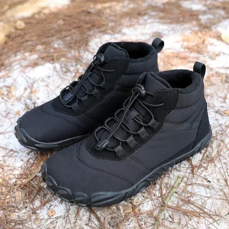 Rugged Outdoor Work Winter Shoes with Insulated Lining