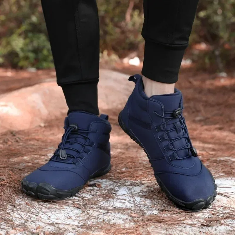 Rugged Outdoor Work Winter Shoes with Insulated Lining