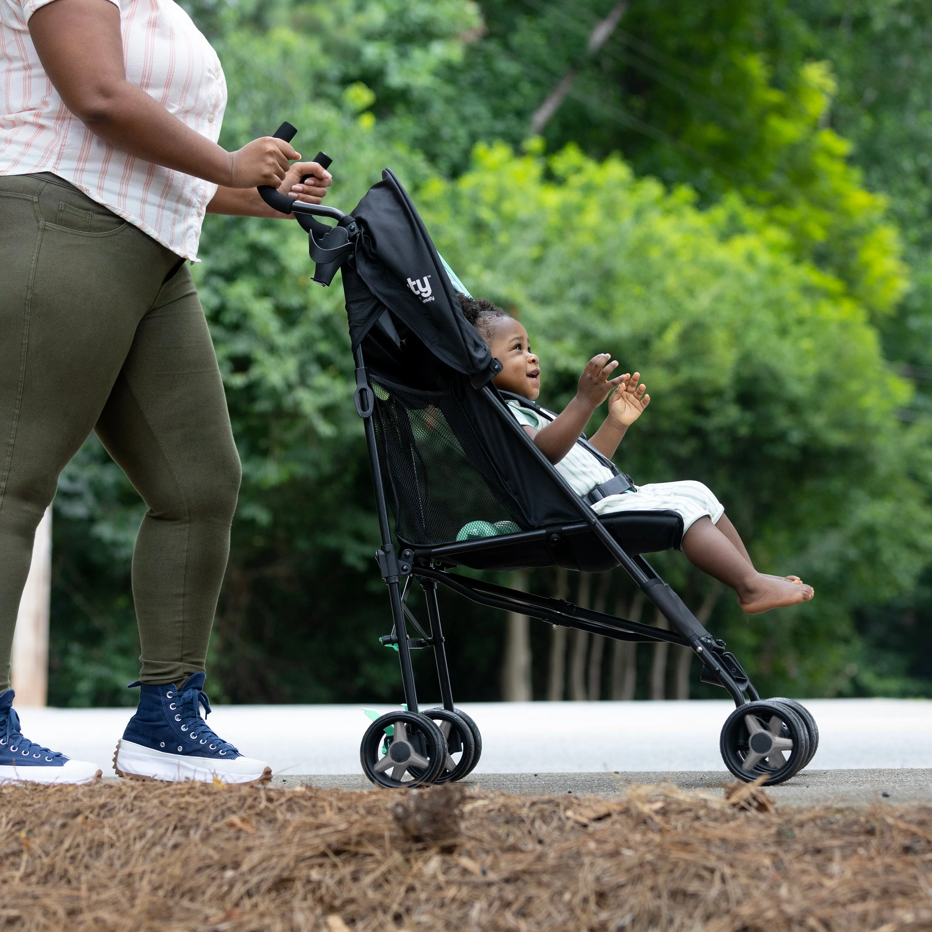 Smooth Stroll Convenience Stroller