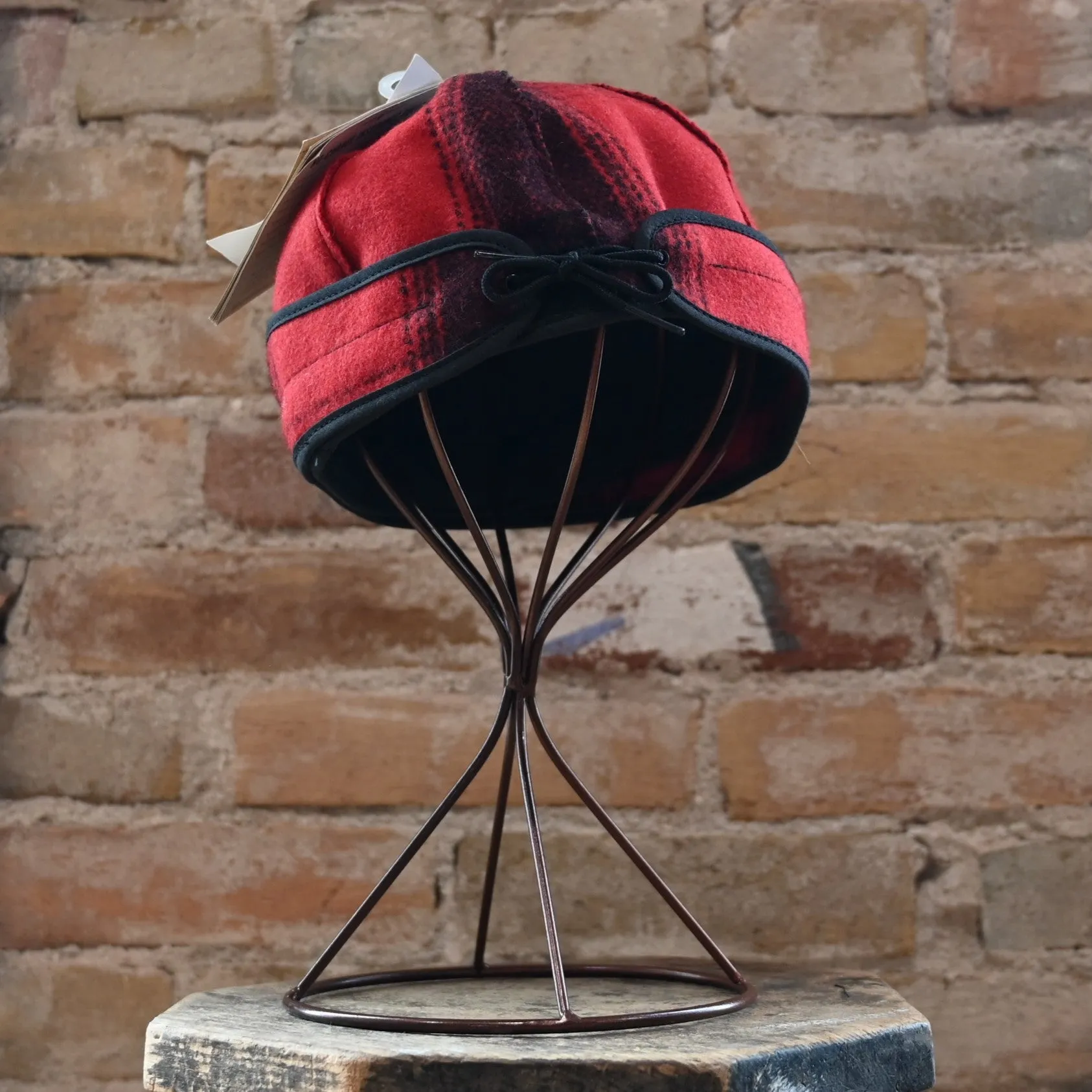 Stormy Kromer Brimless Cap In Red And Black Plaid